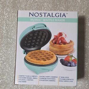Nostalgia MyMini Aqua Waffle Maker